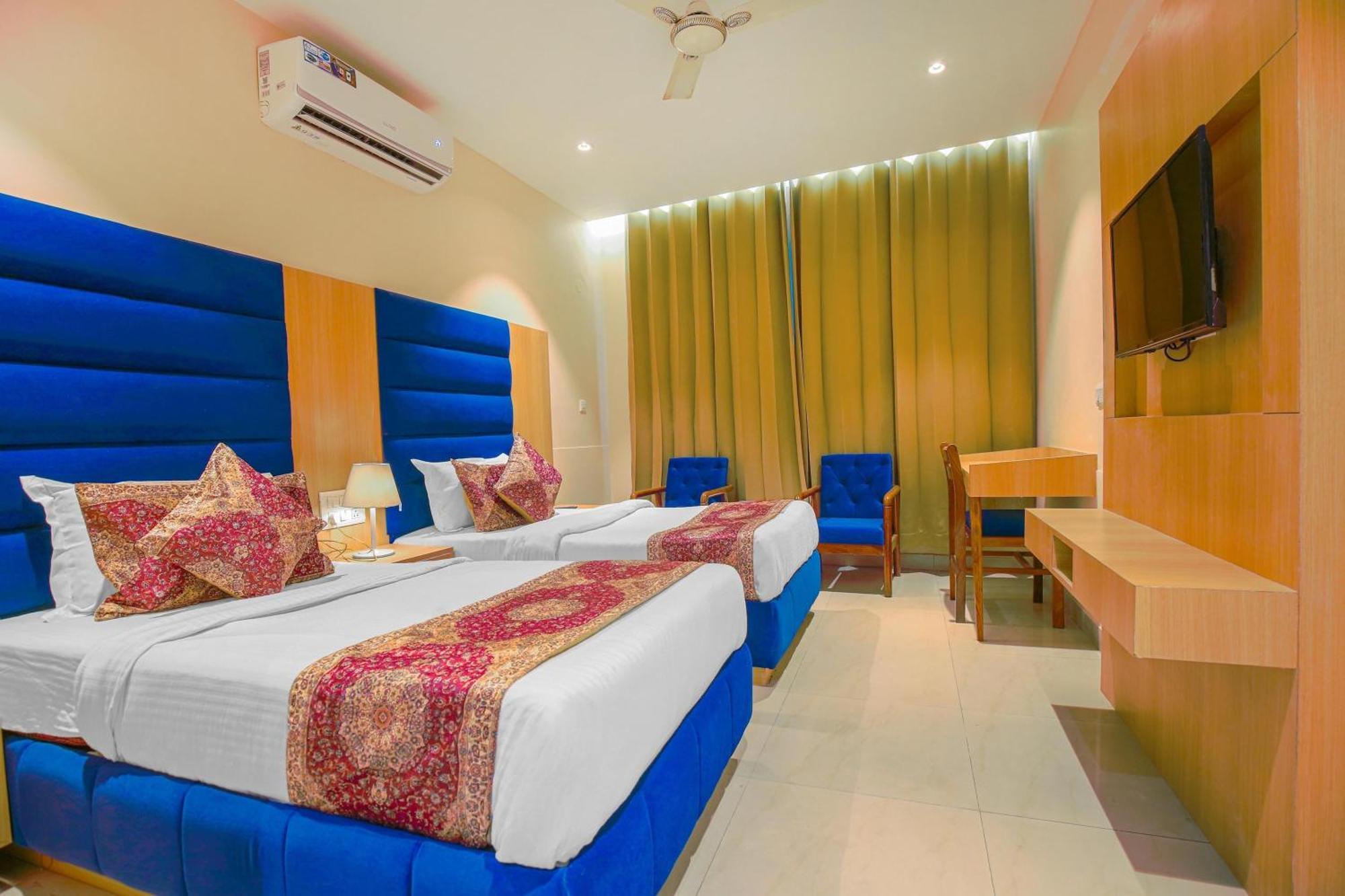 Hotel Ricky International 阿姆利则 外观 照片